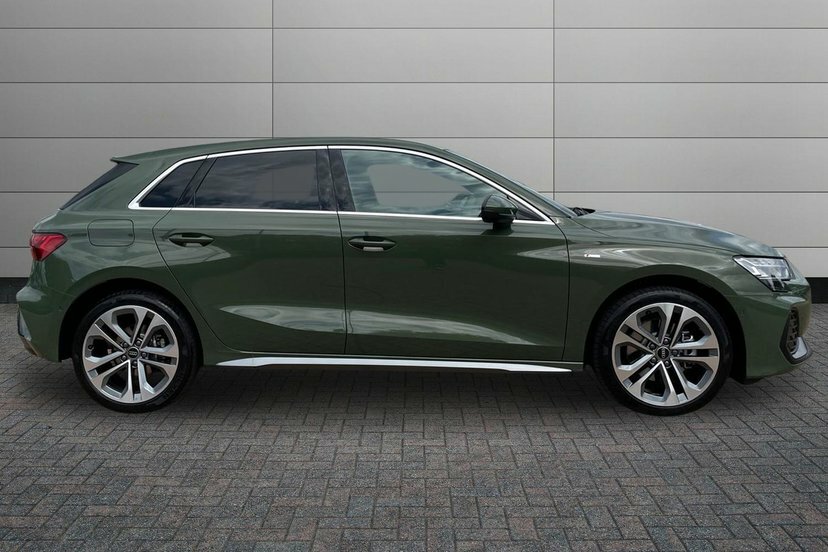 Audi A3 1.5 Tfsie S Line Sportback Plug-in Hybr MD26HZN Green #4