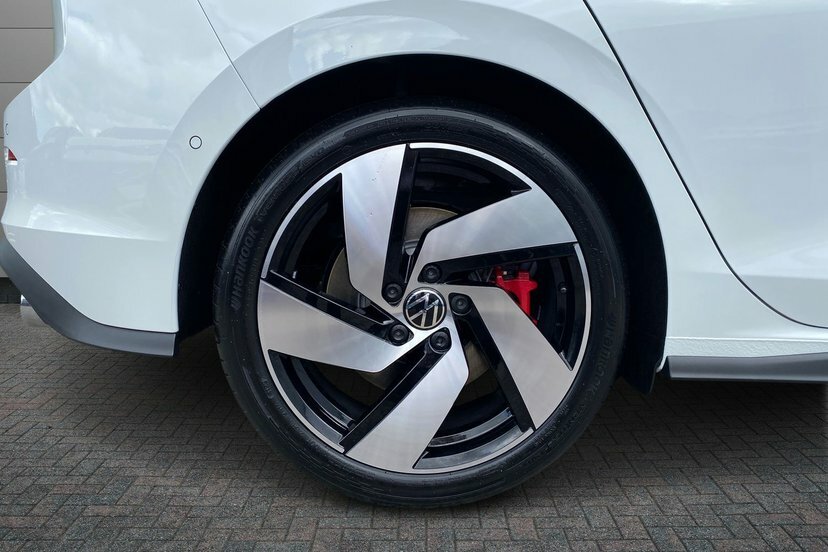 Volkswagen Golf 2.0 Tsi Gti Hatchback Dsg 265 Ps White #5