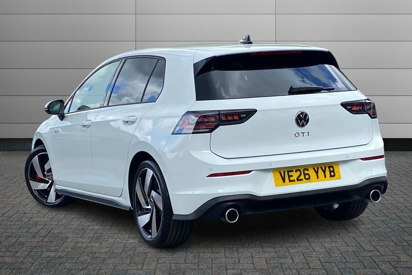 Volkswagen Golf 2.0 Tsi Gti Hatchback Dsg 265 Ps White #3