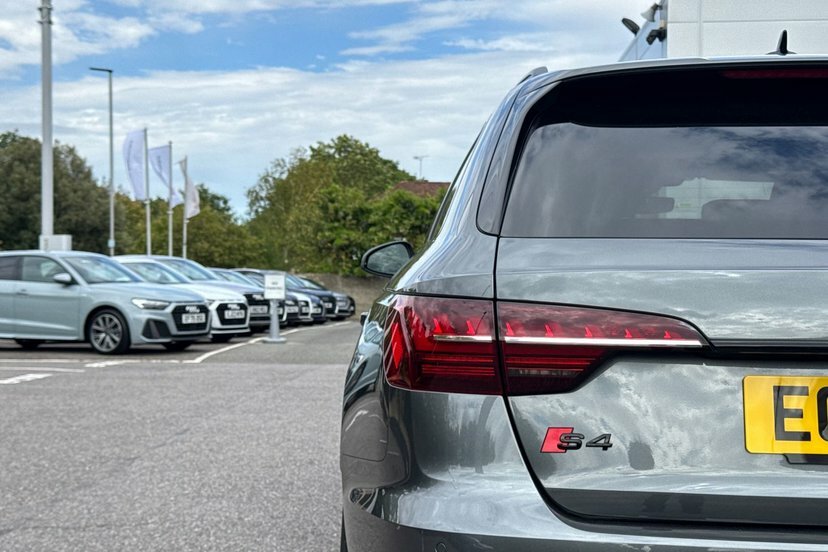 Audi S4 3.0 Tdi V6 Black Edition Estate Tiptron Blue #17