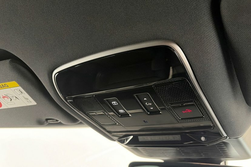 Land Rover Range Rover Sport Edition Red #23