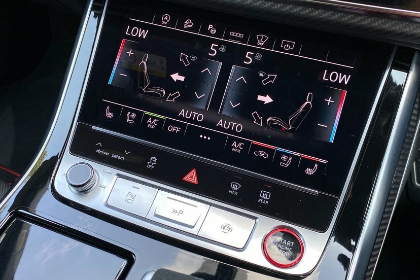 Audi RSQ8 Tfsi 640 Quattro Perform Carbon Black Tiptron White #34