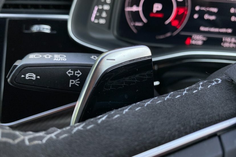 Audi RSQ8 Tfsi 640 Quattro Perform Carbon Black Tiptron White #47
