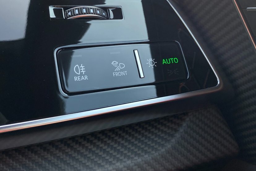 Audi RSQ8 Tfsi 640 Quattro Perform Carbon Black Tiptron White #50