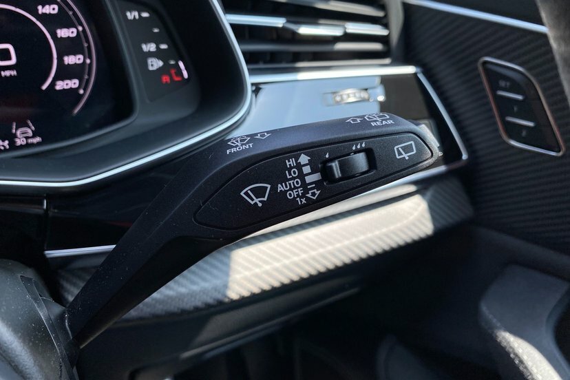 Audi RSQ8 Tfsi 640 Quattro Perform Carbon Black Tiptron White #46