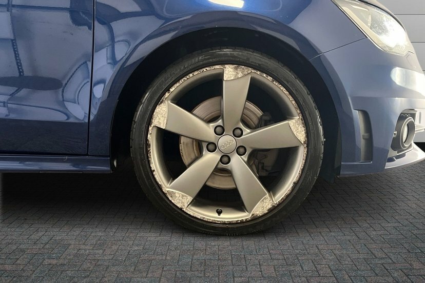 Audi A1 2.0 Tdi Black Edition Hatchback Blue #5