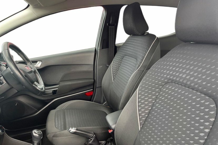 Ford Fiesta 1.0T Ecoboost Titanium Hatchback Silver #2
