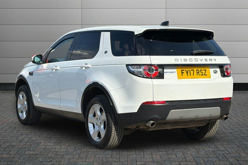 Land Rover Discovery Sport 2.0 Td4 Se Tech Suv 4Wd 5 Seat FY17RSZ White #3
