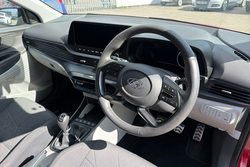 Hyundai Bayon 1.0 Tgdi 48V Mhev Premium Grey #15