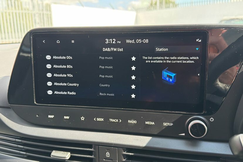 Hyundai Bayon 1.0 Tgdi 48V Mhev Premium Grey #21