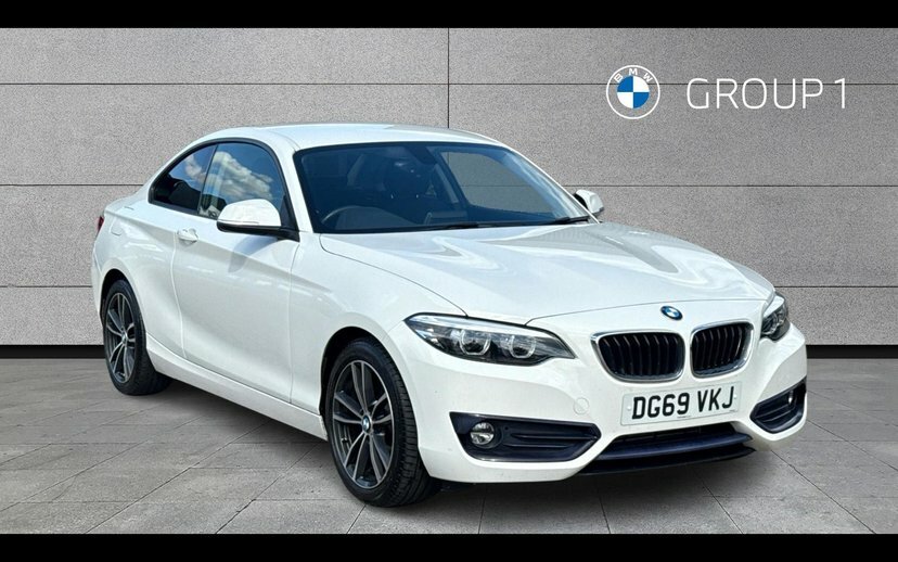 BMW 2 Series Gran Coupe 220D Sport Coupe White