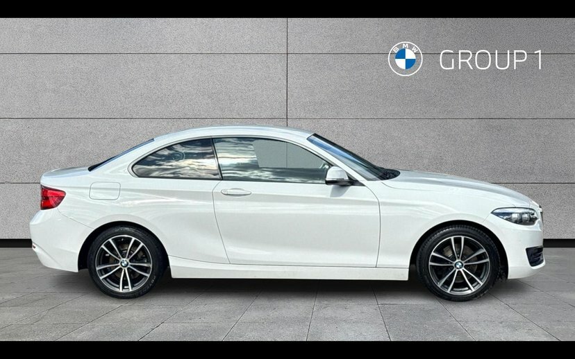 BMW 2 Series Gran Coupe 220D Sport Coupe White #3