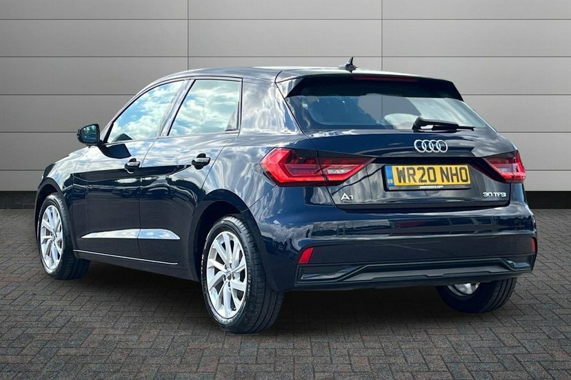 Audi A1 1.0 Tfsi 30 Sport Sportback 116 Blue #3