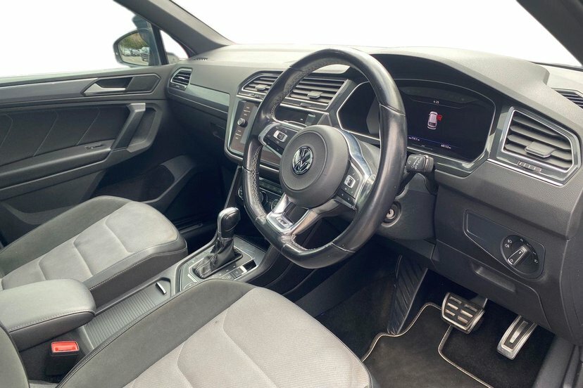 Volkswagen Tiguan 2.0 Tdi R-line Suv Dsg 4Motion 150 Ps Grey #6