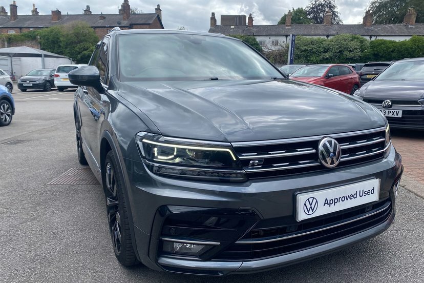 Volkswagen Tiguan R-line Tech Tdi 4Motion Dsg Black #9