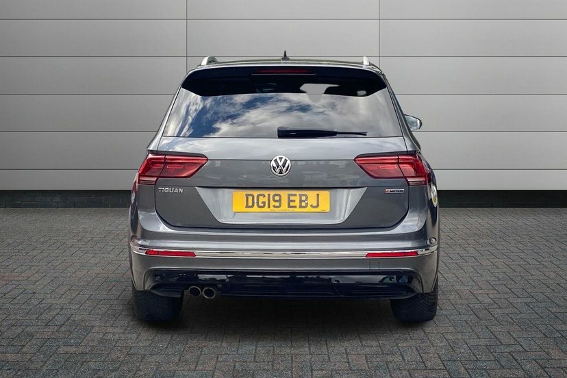 Volkswagen Tiguan R-line Tech Tdi 4Motion Dsg Black #12