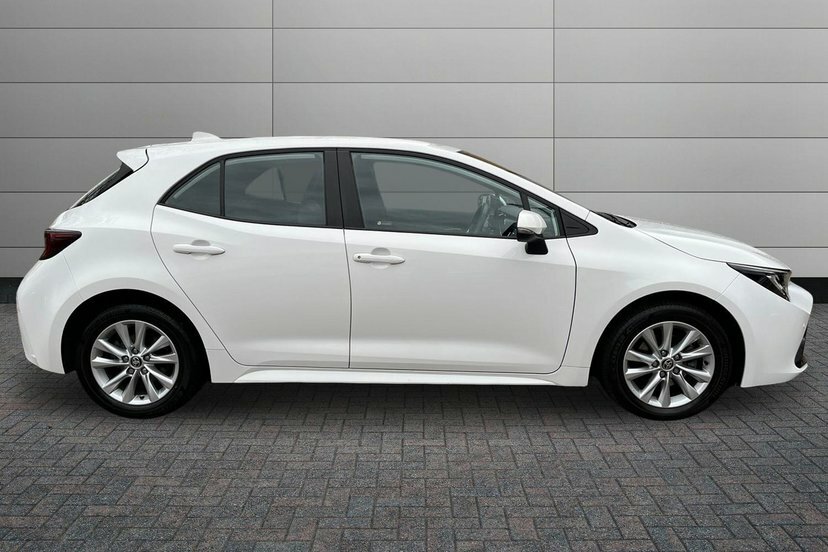 Toyota Corolla 1.8 Vvt-h Icon Hatchback Hybrid Cvt 14 White #4