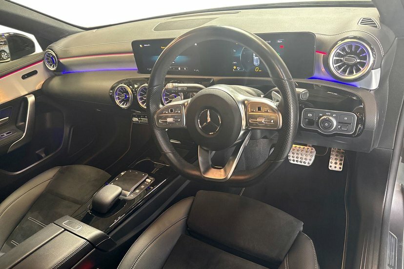 Mercedes-Benz A Class 1.3 A180 Amg Line Edition Executive Hatchback Grey #5