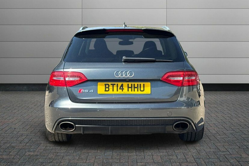 Audi RS4 Avant Avant 4.2 Fsi V8 Estate S Tronic Quattr White #11