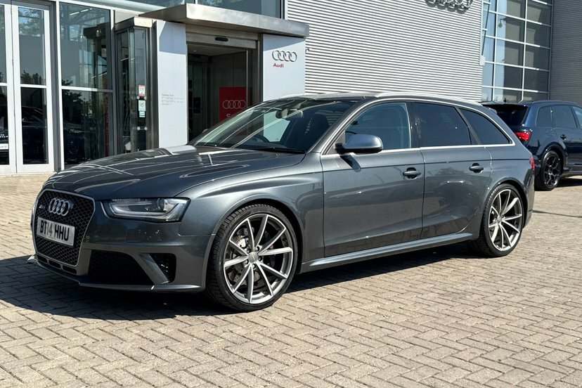 Audi RS4 Avant Avant 4.2 Fsi V8 Estate S Tronic Quattr White #16