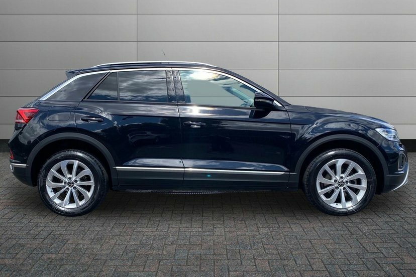 Volkswagen T-Roc 1.5 Tsi Style Suv 150 Ps Black #4