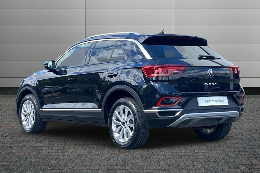 Volkswagen T-Roc 1.5 Tsi Style Suv 150 Ps Black #3