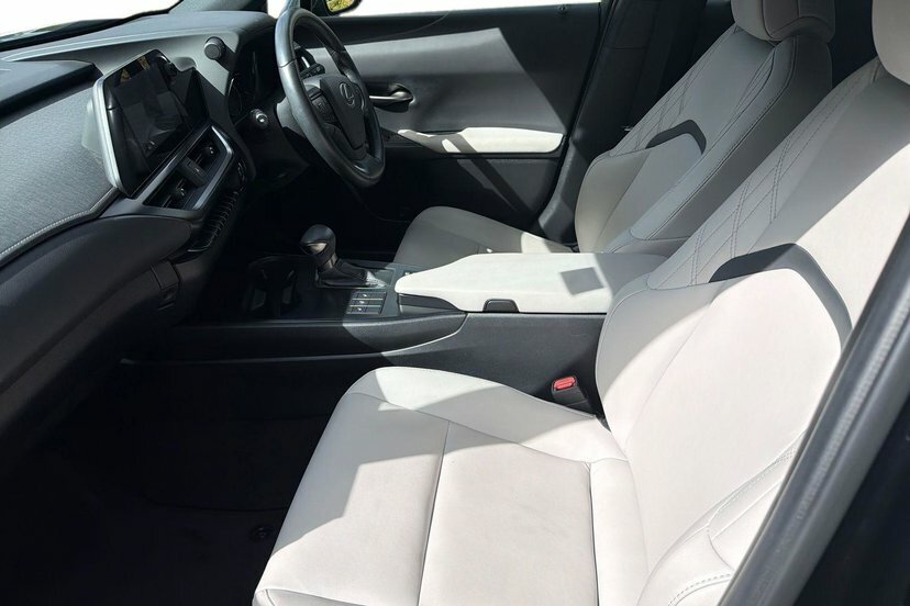 Lexus UX 2.0 250H F Sport Design Suv Hybrid E-cv Black #2