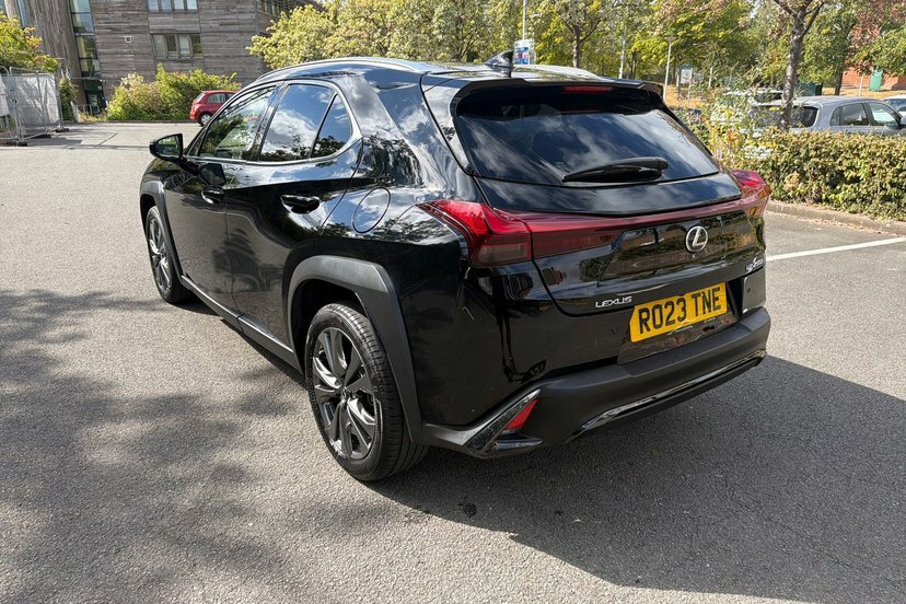 Lexus UX 250H 2.0 F-sport Design Cvt Green #34