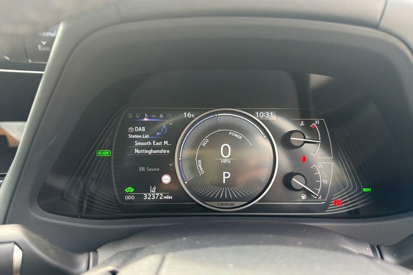 Lexus UX 250H 2.0 F-sport Design Cvt Green #18