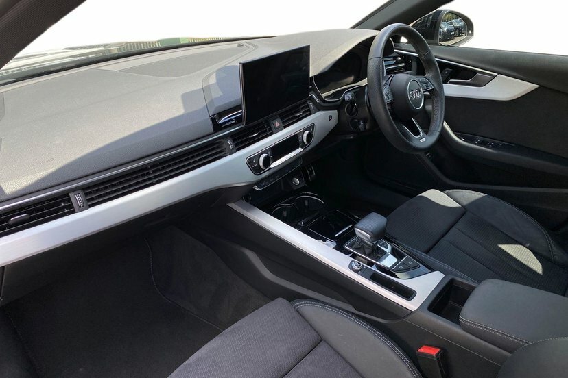Audi A4 2.0 Tfsi 35 S Line Saloon S Tronic 150 Black #2