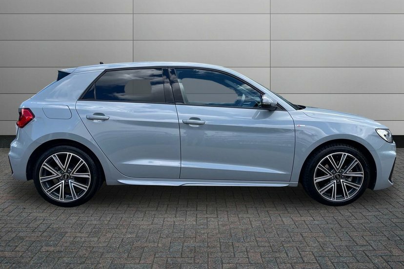 Audi A1 1.0 Tfsi 30 S Line Sportback S Tronic Grey #4