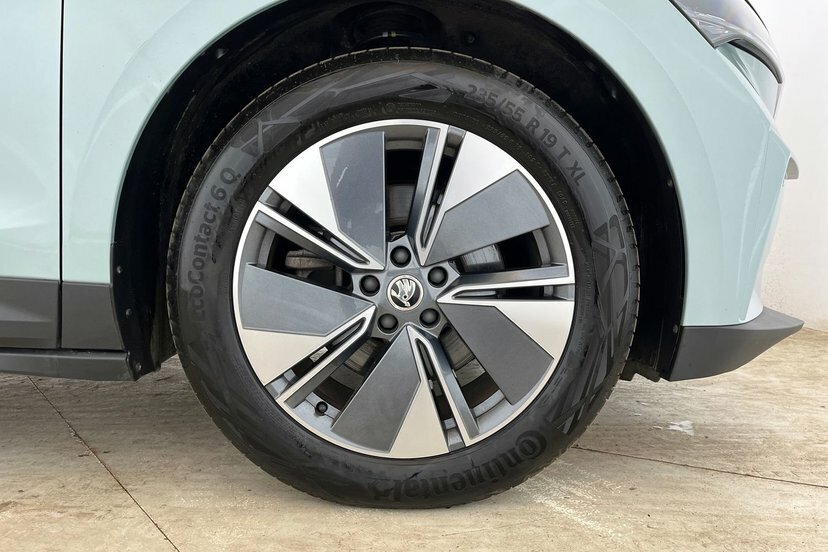 Skoda ENYAQ 80 Ecosuite Silver #10