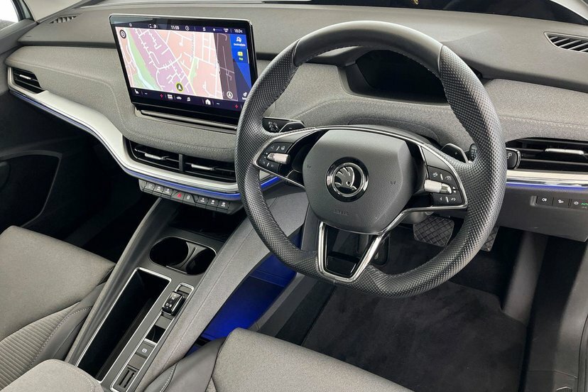 Skoda ENYAQ Iv 82Kwh 80 Suv Dc125kw 204 P Silver #6