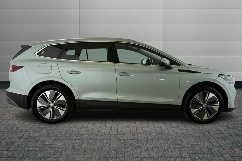 Skoda ENYAQ Iv 82Kwh 80 Suv Dc125kw 204 P Silver #4