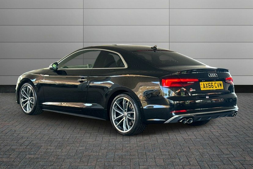 Audi S5 3.0 Tfsi V6 Coupe Tiptronic Quattro 35 Black #3