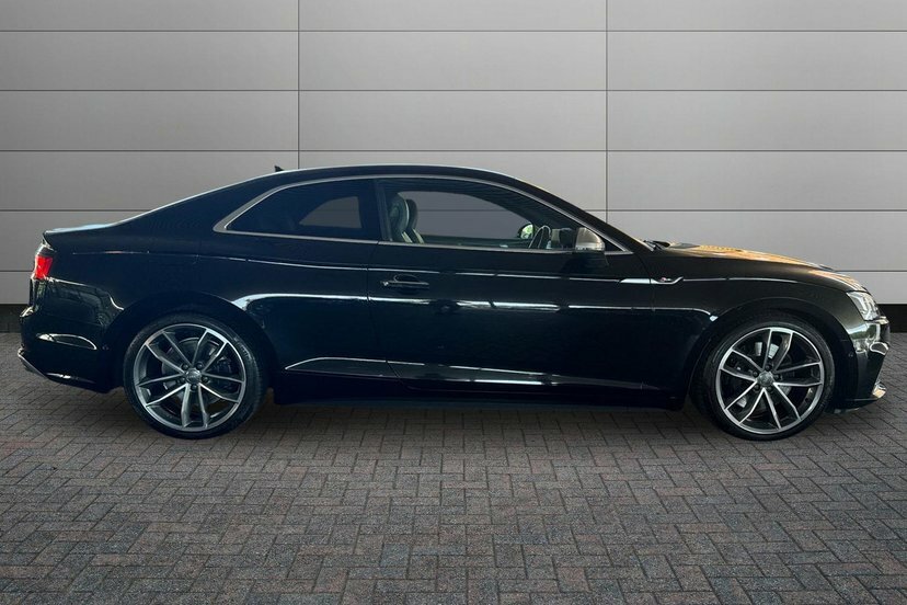Audi S5 3.0 Tfsi V6 Coupe Tiptronic Quattro 35 Black #4