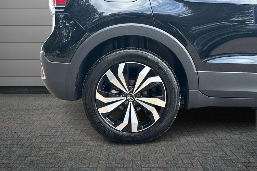Volkswagen T-Cross 1.0 Tsi Match Suv Dsg 115 Ps Black #5