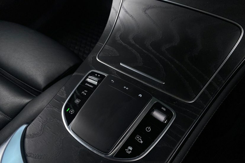 Mercedes-Benz GLC Class 2.0 Glc220d Amg Line G-tronic... 2020 Silver #59