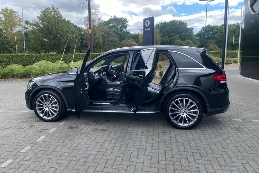 Mercedes-Benz GLC Class 2.0 Glc220d Amg Line G-tronic... 2020 Silver #32