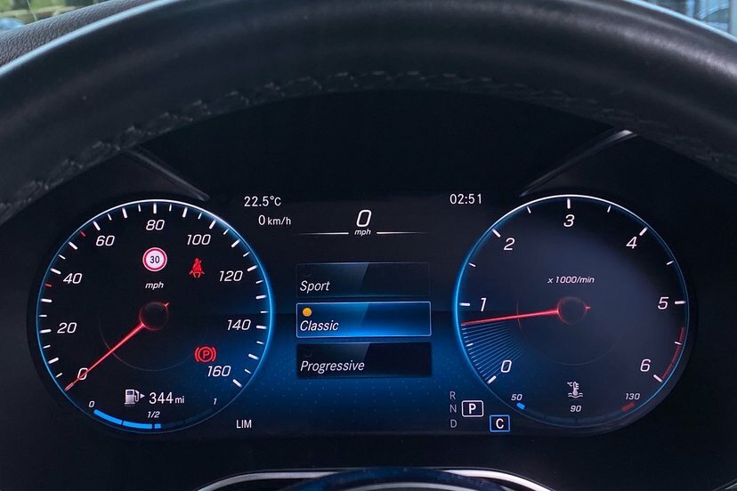 Mercedes-Benz GLC Class 2.0 Glc220d Amg Line G-tronic... 2020 Silver #57
