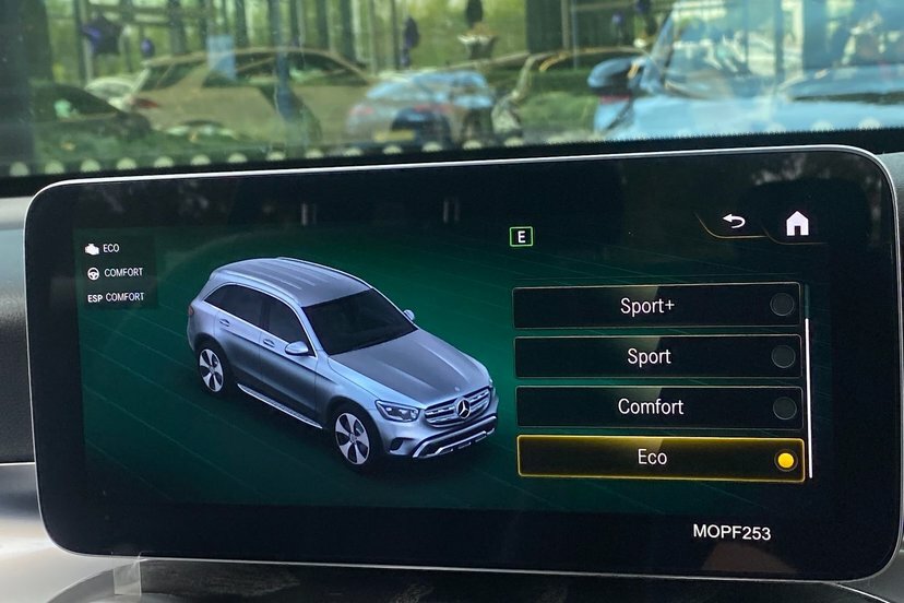 Mercedes-Benz GLC Class 2.0 Glc220d Amg Line G-tronic... 2020 Silver #65