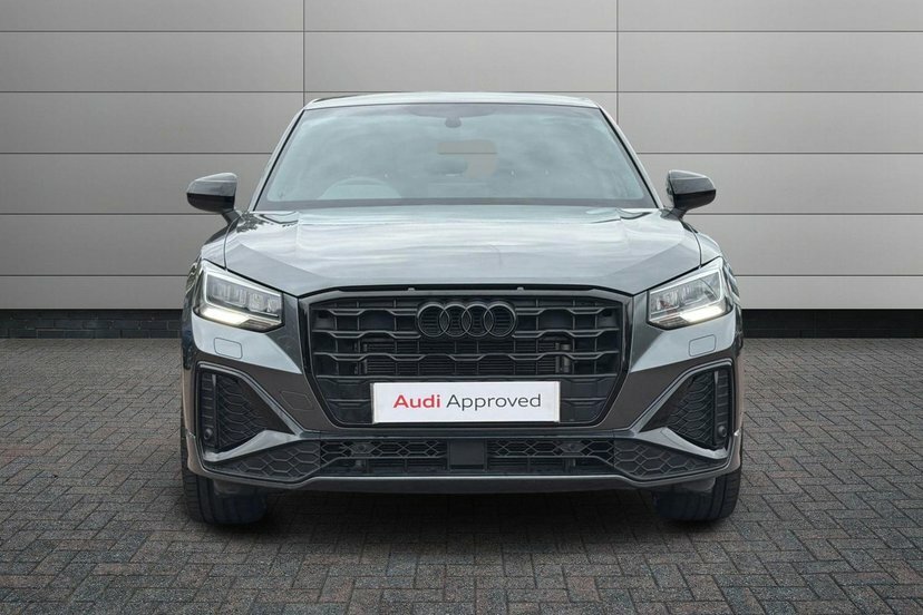 Audi Q2 Audi Q2 Sport 35 Tfsi 150 Ps S Tronic Black #10