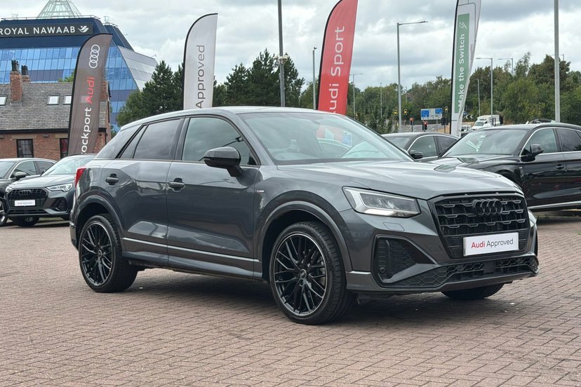 Audi Q2 Audi Q2 Sport 35 Tfsi 150 Ps S Tronic Black #25