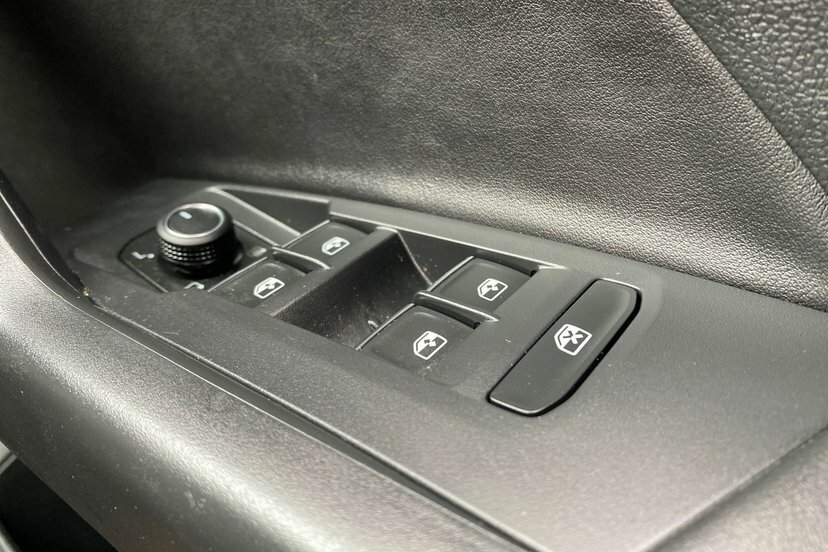 Volkswagen T-Cross Style Black #38