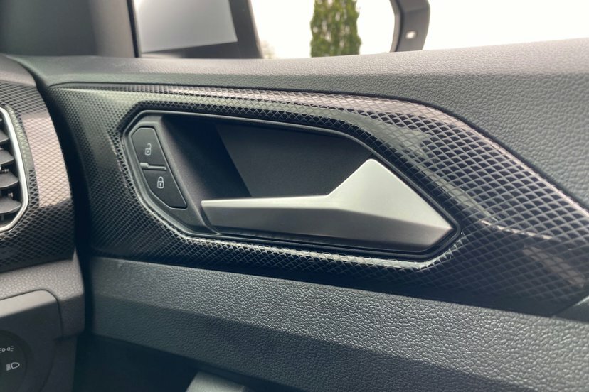 Volkswagen T-Cross Style Black #37