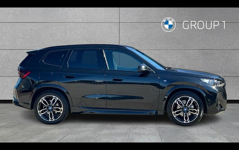 BMW iX1 Ix1 Edrive20 M Sport Black #3