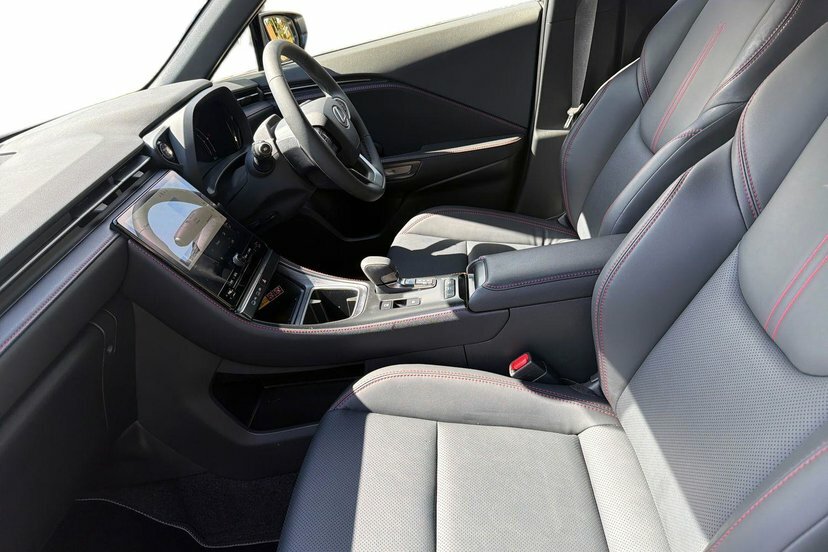 Lexus LBX 1.5 Vvt-ie Premium Suv Hybrid E-cvt 13 White #2