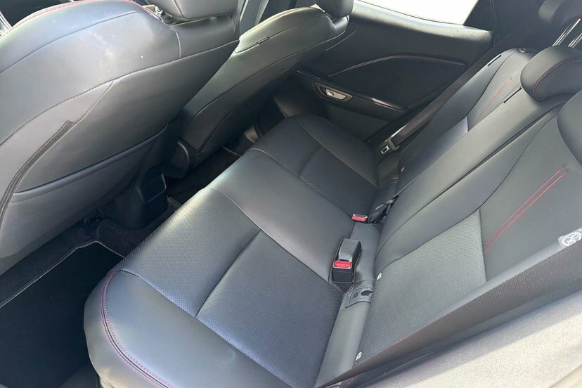 Lexus LBX 1.5 Vvt-ie Takumi Design E-cvt Euro 6 Ss Grey #10