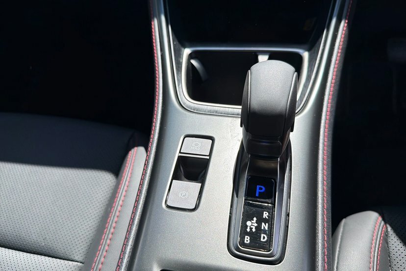 Lexus LBX 1.5 Vvt-ie Takumi Design E-cvt Euro 6 Ss Grey #8
