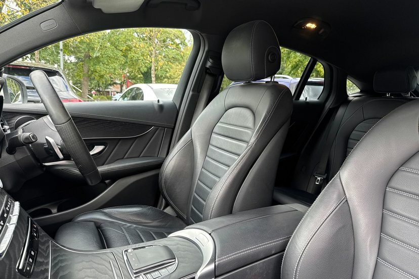 Mercedes-Benz GLC Class 220D 4Matic Sport 9G-tronic White #13